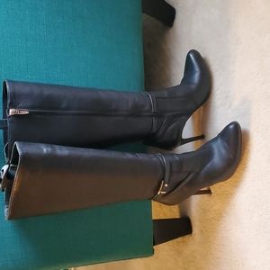 Ursala Knee high Coach boots style Q4003